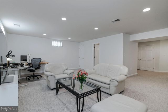 6479 PATUXENT VISTA DR, Alexandria, VA 22312