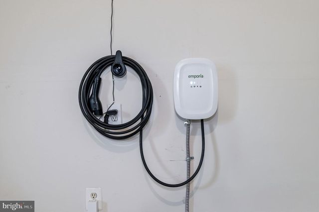 6479 PATUXENT VISTA DR, Alexandria, VA 22312