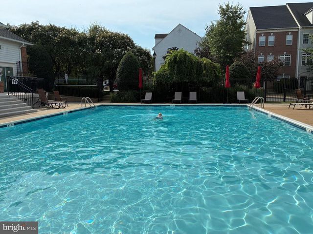 6479 PATUXENT VISTA DR, Alexandria, VA 22312