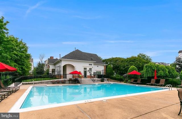 6479 PATUXENT VISTA DR, Alexandria, VA 22312