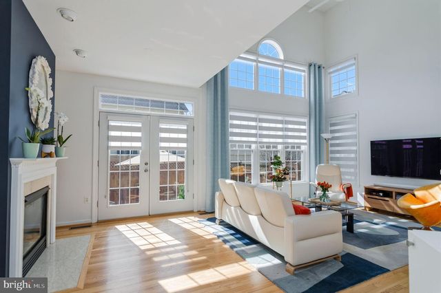 6479 PATUXENT VISTA DR, Alexandria, VA 22312