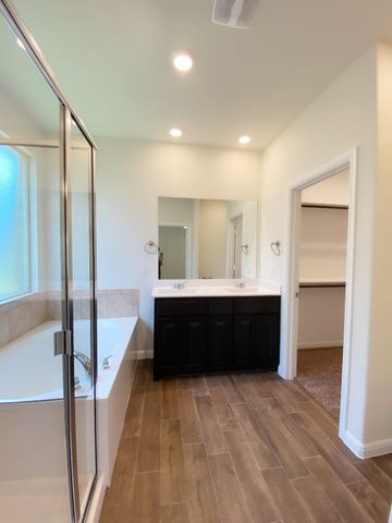 9460 SMITHS PARK Lane, Fort Worth, TX 76177