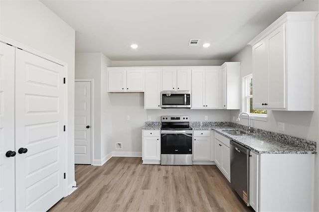 45 Wright Street 64, Lavonia, GA 30553