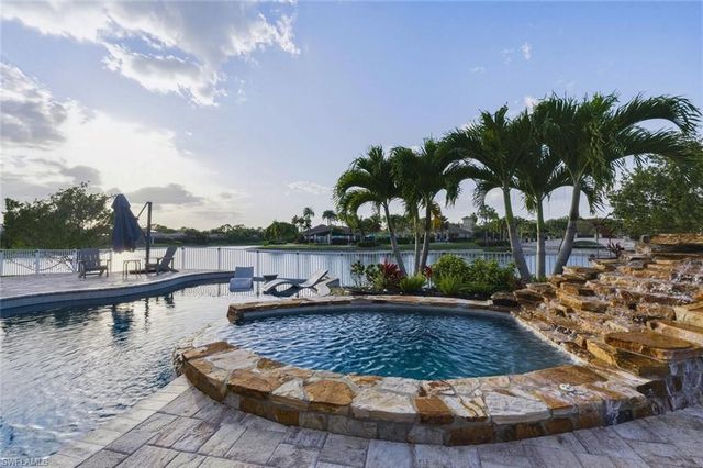 2179 Canary Island CV, Naples, FL 34119