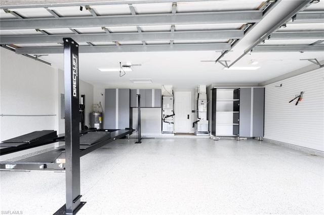 2179 Canary Island CV, Naples, FL 34119