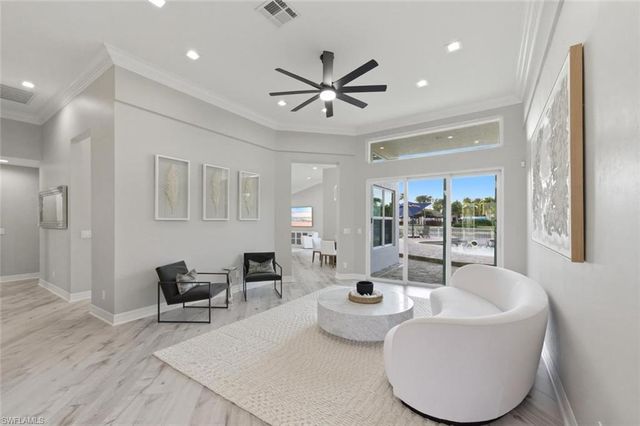 2179 Canary Island CV, Naples, FL 34119