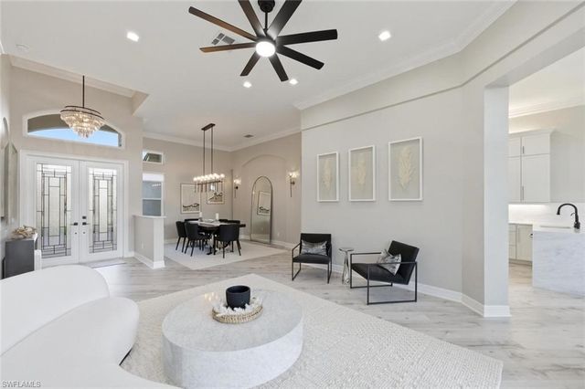 2179 Canary Island CV, Naples, FL 34119