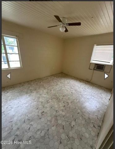 704 E Washington Avenue, Kinston, NC 28501