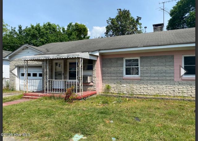 704 E Washington Avenue, Kinston, NC 28501
