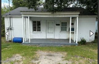 704 E Washington Avenue, Kinston, NC 28501