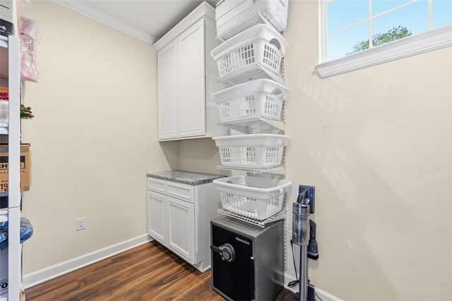 401 Northview Dr, Lancaster Twp, PA 16037