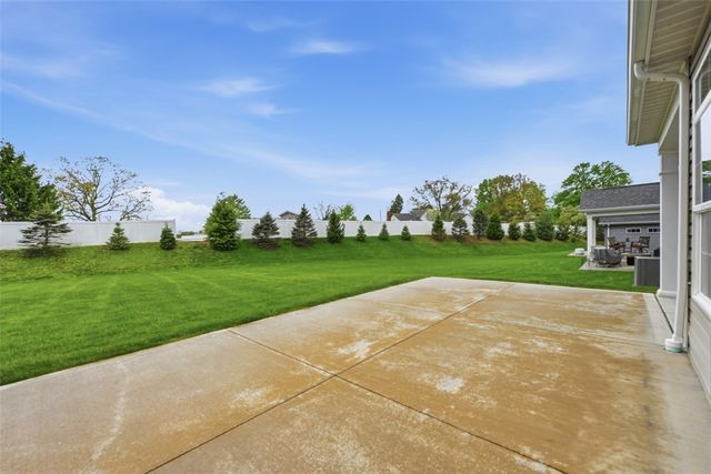 401 Northview Dr, Lancaster Twp, PA 16037