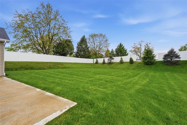 401 Northview Dr, Lancaster Twp, PA 16037