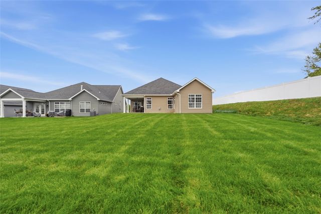 401 Northview Dr, Lancaster Twp, PA 16037