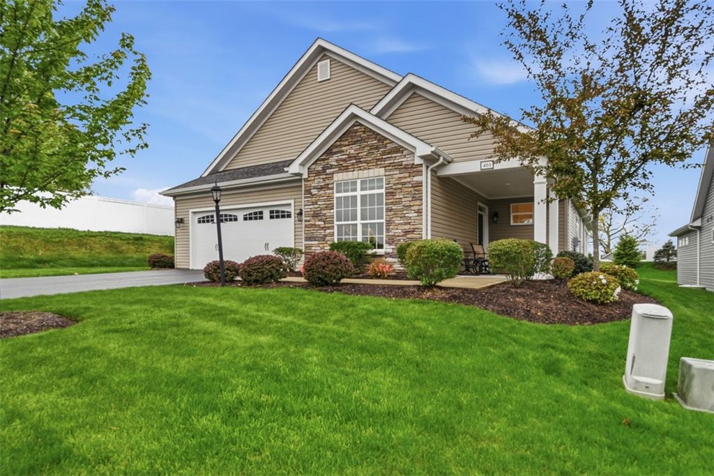 401 Northview Dr, Lancaster Twp, PA 16037