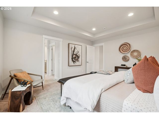 24411 Sw WHITE OAK Ter, Sherwood, OR 97140