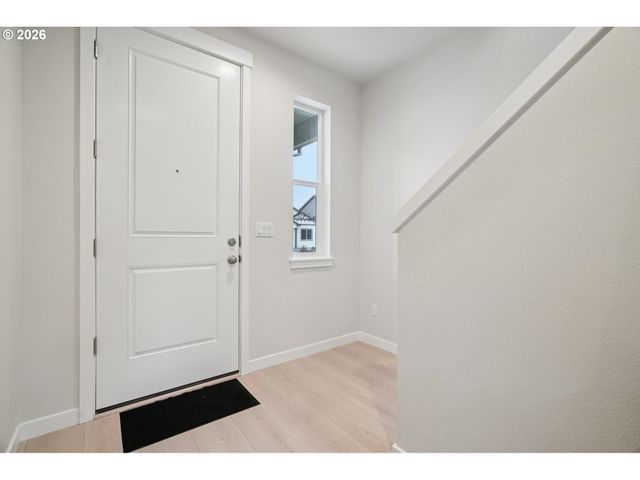 24411 Sw WHITE OAK Ter, Sherwood, OR 97140