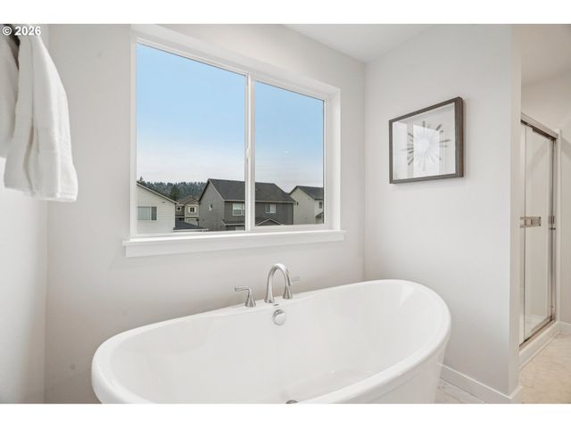 24411 Sw WHITE OAK Ter, Sherwood, OR 97140