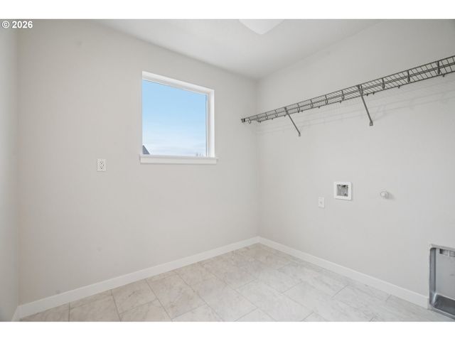 24411 Sw WHITE OAK Ter, Sherwood, OR 97140