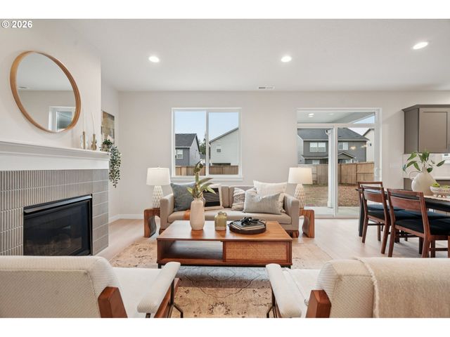 24411 Sw WHITE OAK Ter, Sherwood, OR 97140