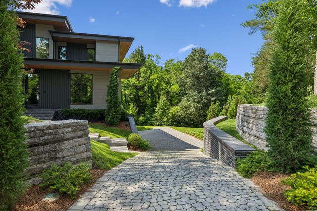 1601 Windy Ridge Dr, Brentwood, TN 37027