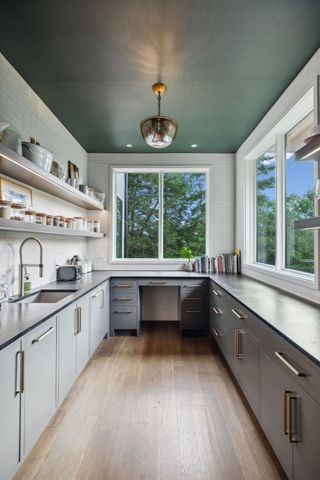 1601 Windy Ridge Dr, Brentwood, TN 37027