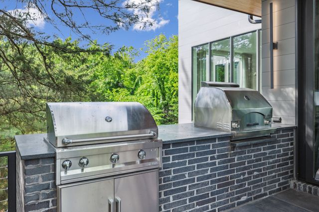 1601 Windy Ridge Dr, Brentwood, TN 37027