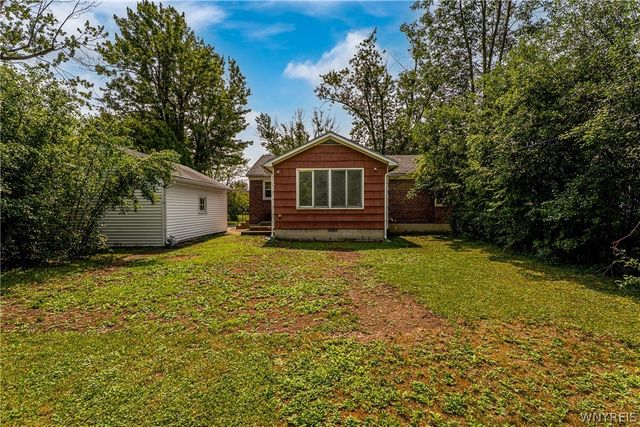 41 Jasper Drive, Amherst, NY 14226