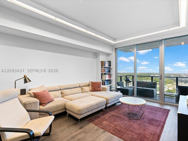16385 Biscayne Blvd 3103, North Miami Beach, FL 33160