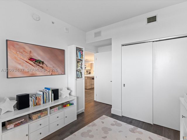 16385 Biscayne Blvd 3103, North Miami Beach, FL 33160