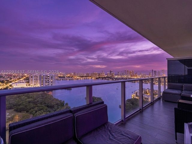 16385 Biscayne Blvd 3103, North Miami Beach, FL 33160