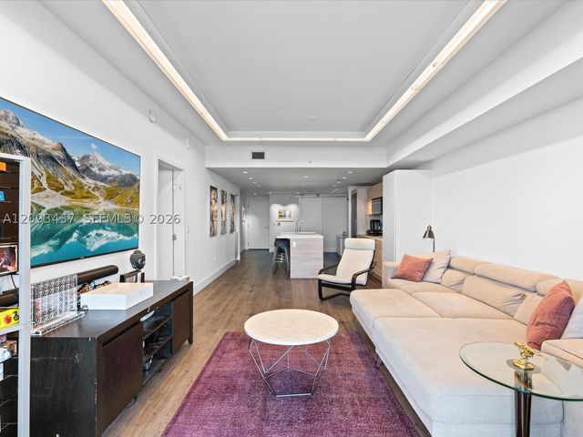 16385 Biscayne Blvd 3103, North Miami Beach, FL 33160