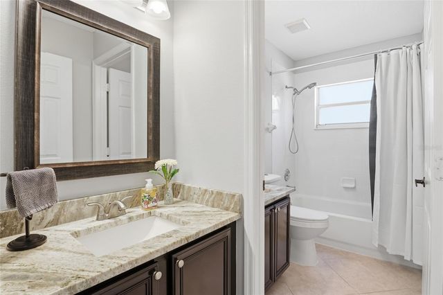 930 OAK CHASE DRIVE, Orlando, FL 32828