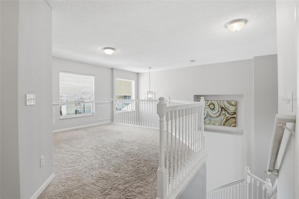 Image 18 of property listing at 930 OAK CHASE DRIVE, Orlando, FL 32828