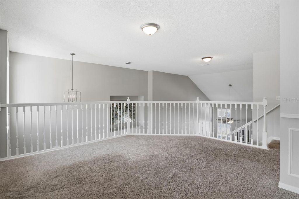 Image 19 of property listing at 930 OAK CHASE DRIVE, Orlando, FL 32828