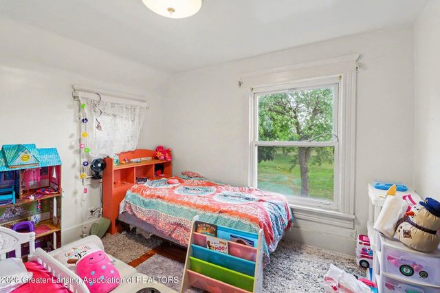 1233 N Eifert Road, Holt, MI 48842
