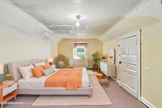 1233 N Eifert Road, Holt, MI 48842