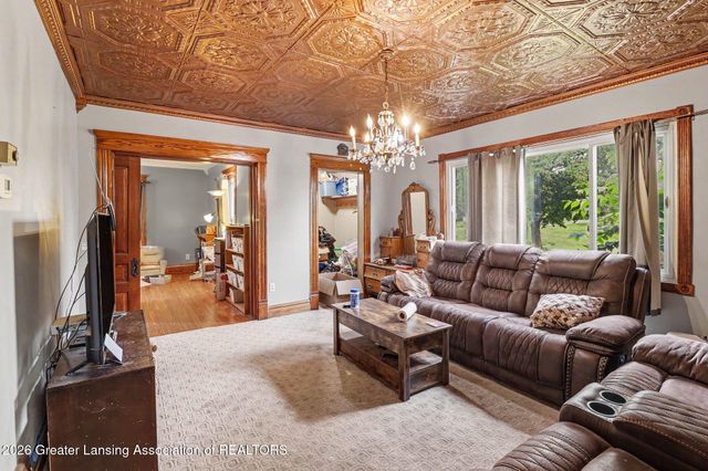 1233 N Eifert Road, Holt, MI 48842