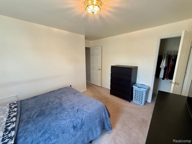 8205 Harrow Court, Northville, MI 48167
