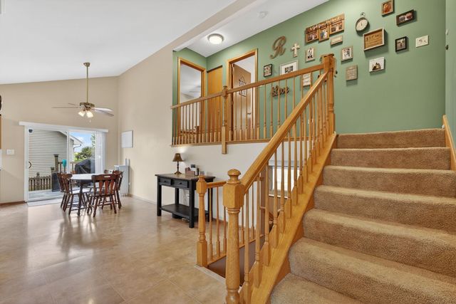 25557 S Mallard Drive, Channahon, IL 60410