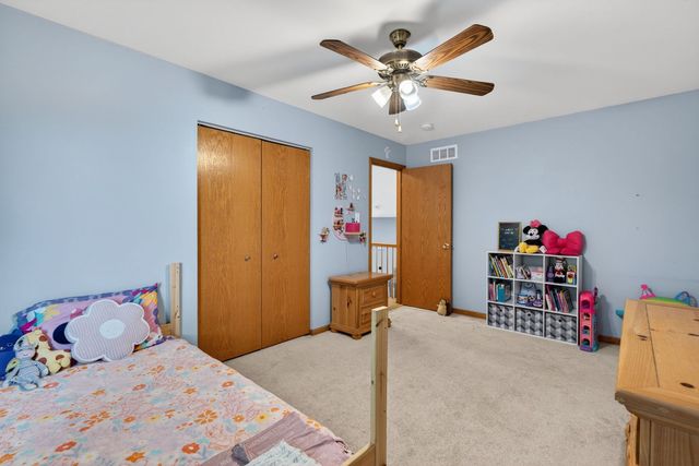 25557 S Mallard Drive, Channahon, IL 60410