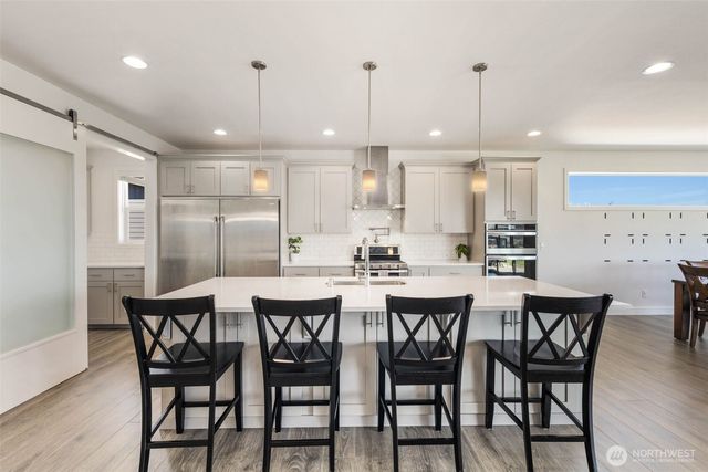 6917 232nd Avenue E, Buckley, WA 98321