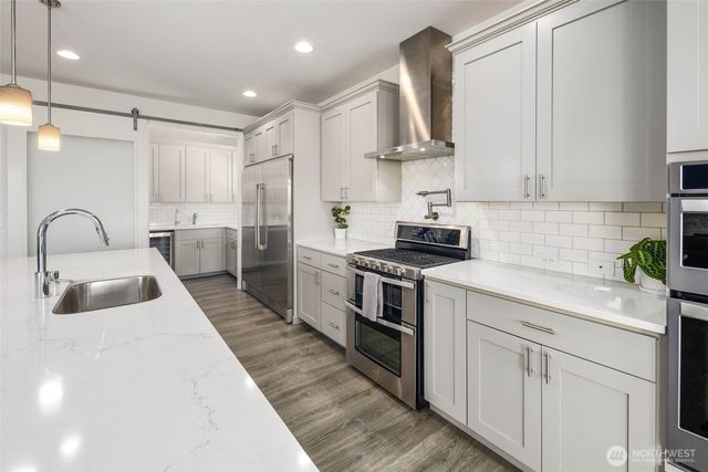 6917 232nd Avenue E, Buckley, WA 98321