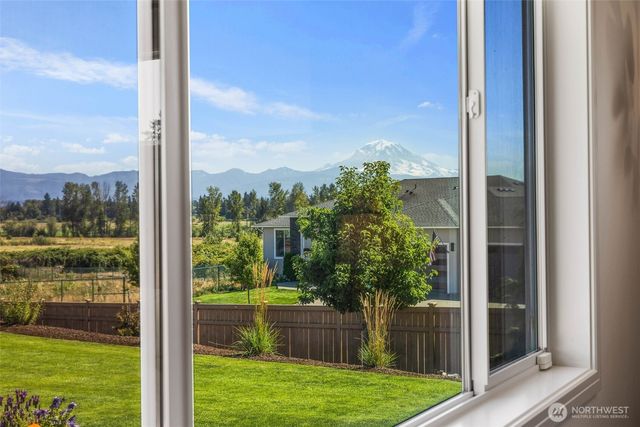 6917 232nd Avenue E, Buckley, WA 98321