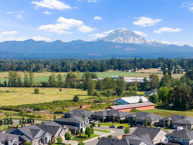 6917 232nd Avenue E, Buckley, WA 98321