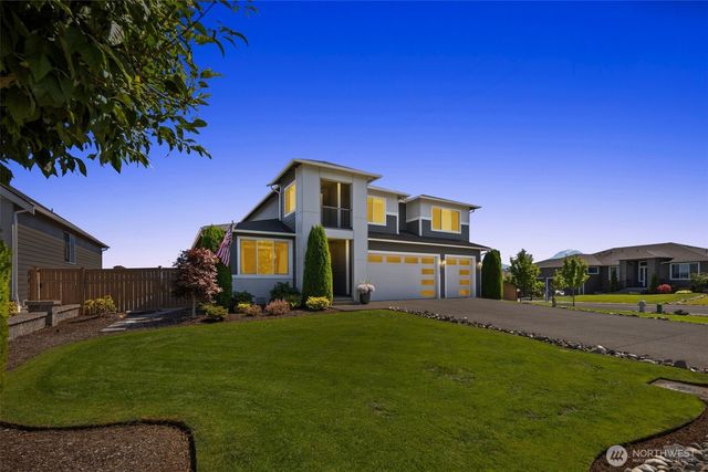 6917 232nd Avenue E, Buckley, WA 98321