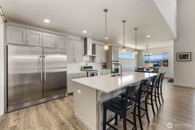 6917 232nd Avenue E, Buckley, WA 98321