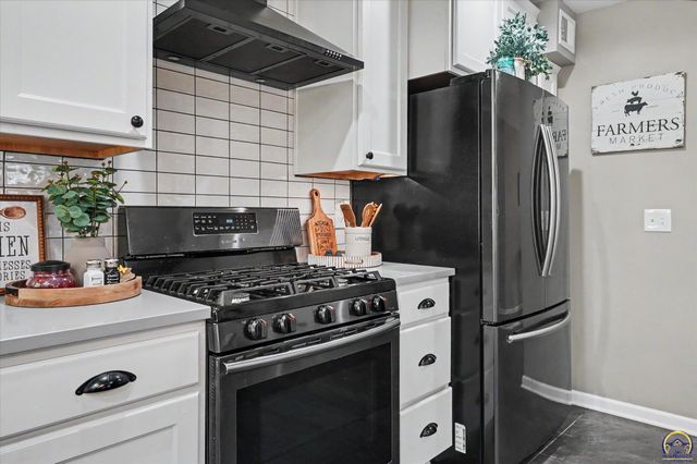 1526 Vermont, Lawrence, KS 66044
