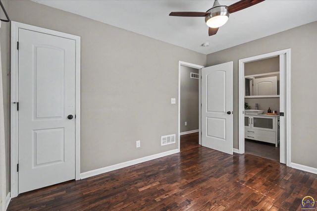 1526 Vermont, Lawrence, KS 66044