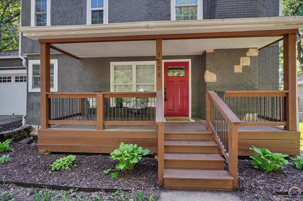 1526 Vermont, Lawrence, KS 66044